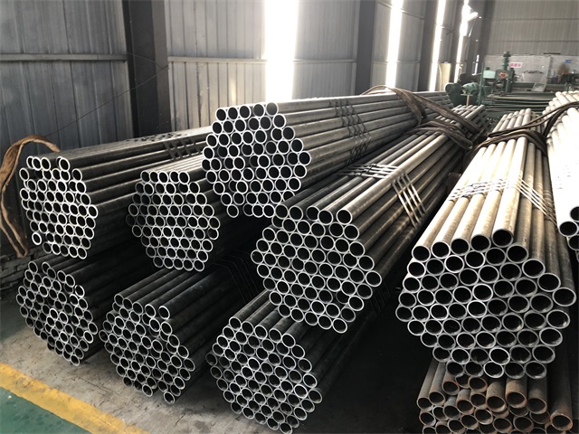 邵阳小口径厚壁无缝钢管